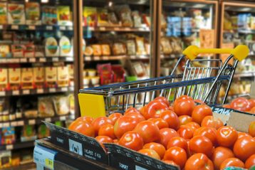 Tomatoes in shopping market