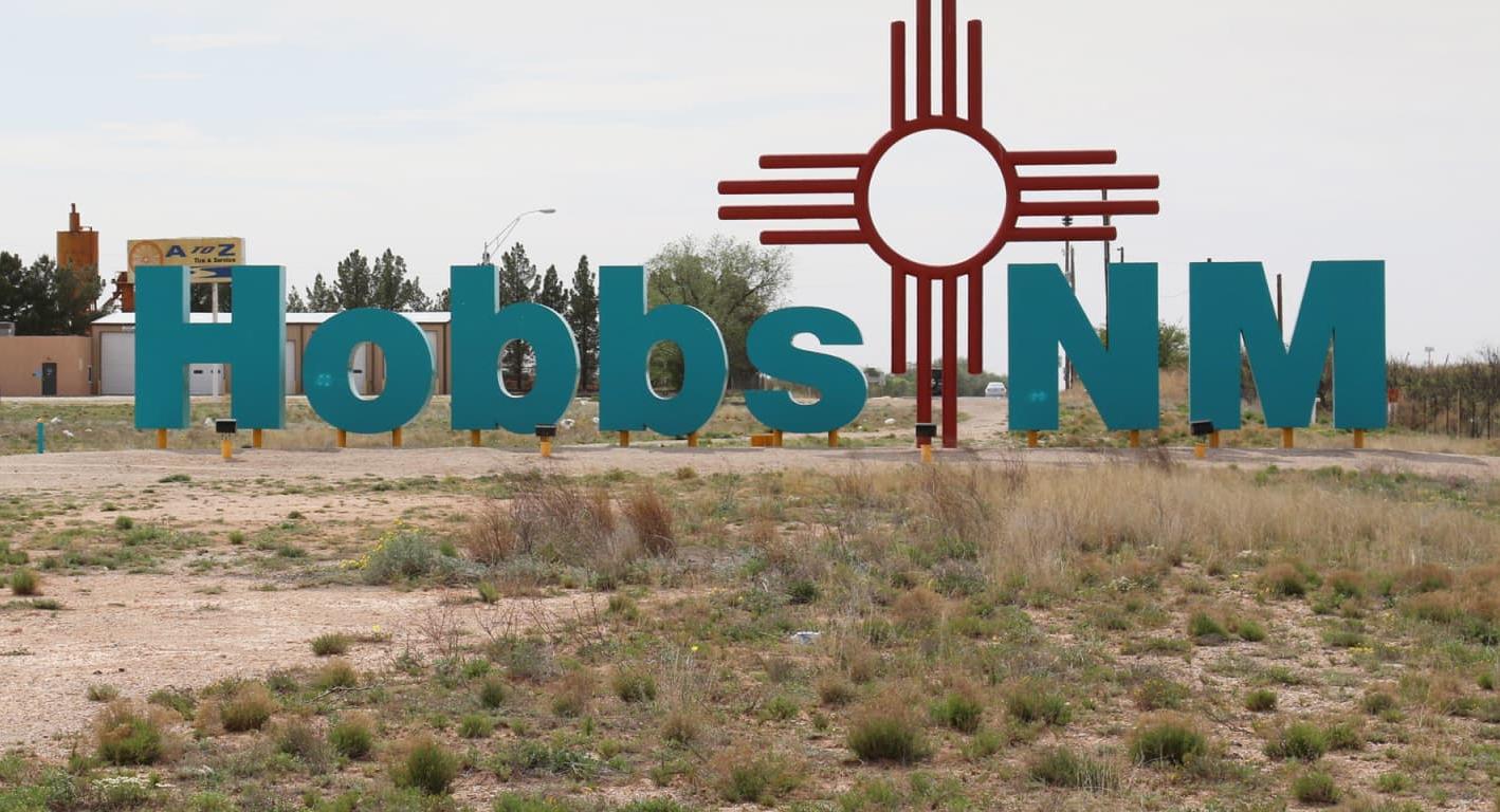 Hobbs NM sign