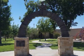 Hobbs Public Library outside