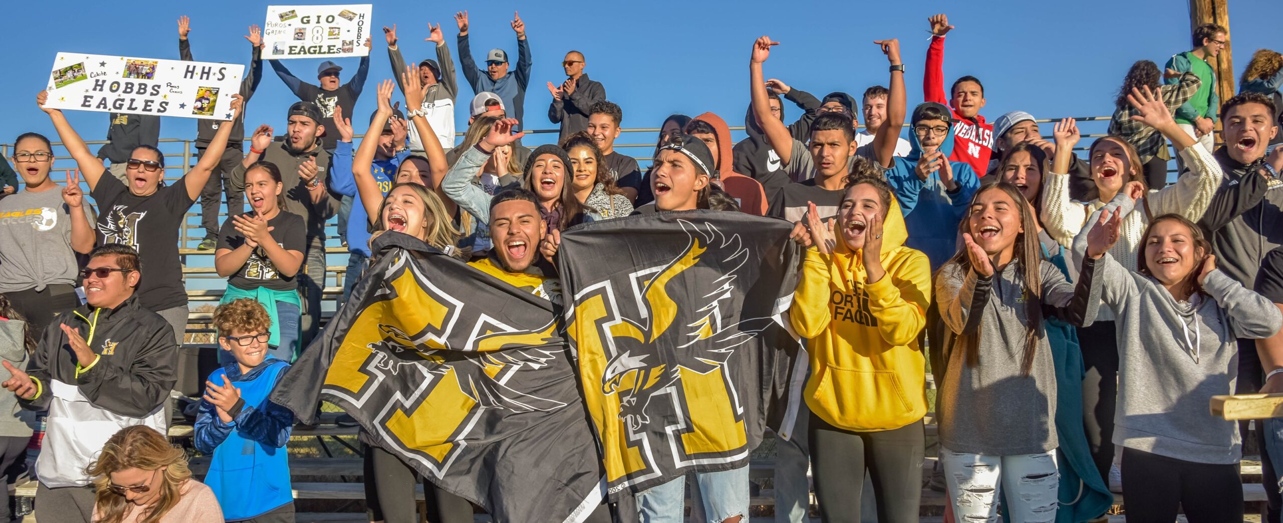 Hobbs Eagles Fans